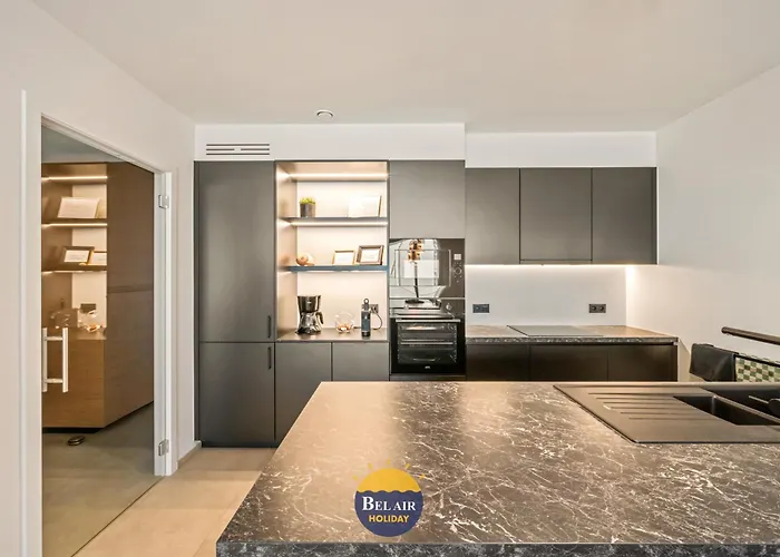 Bel Air - Luxury 2-bedroom With Sea View T158 דירה